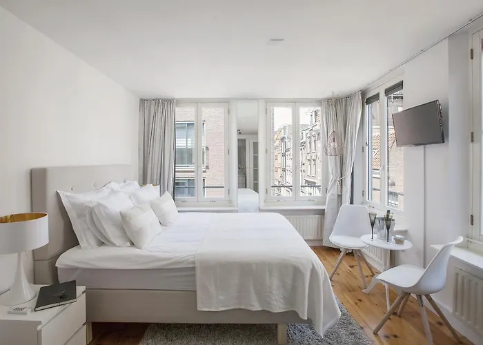 Jordaan Bed&bubbles 4*